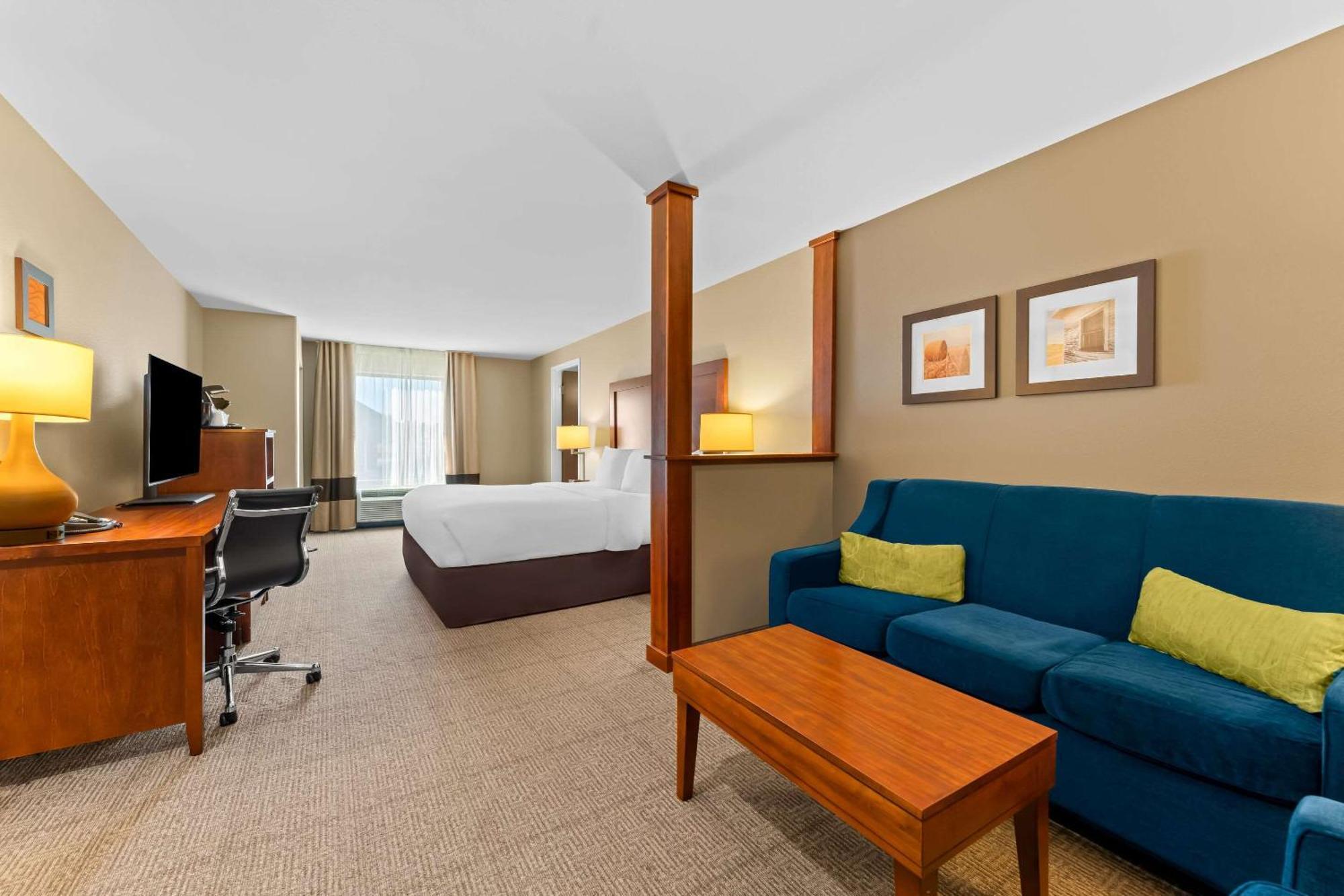 Comfort Inn & Suites Avera Southwest Сиукс Фолс Екстериор снимка