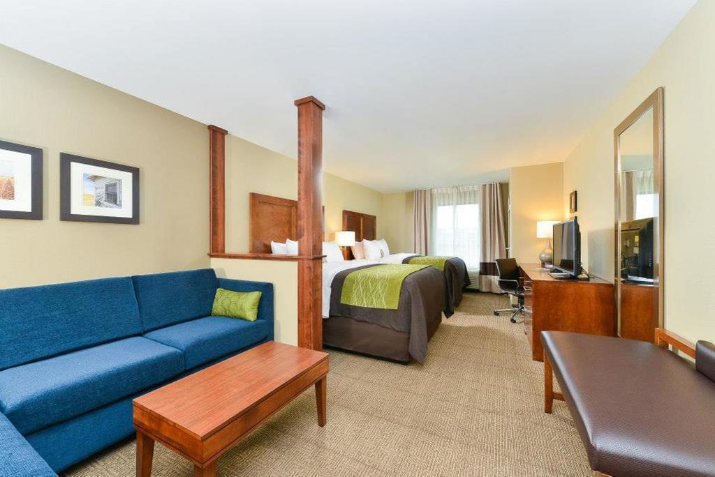 Comfort Inn & Suites Avera Southwest Сиукс Фолс Екстериор снимка